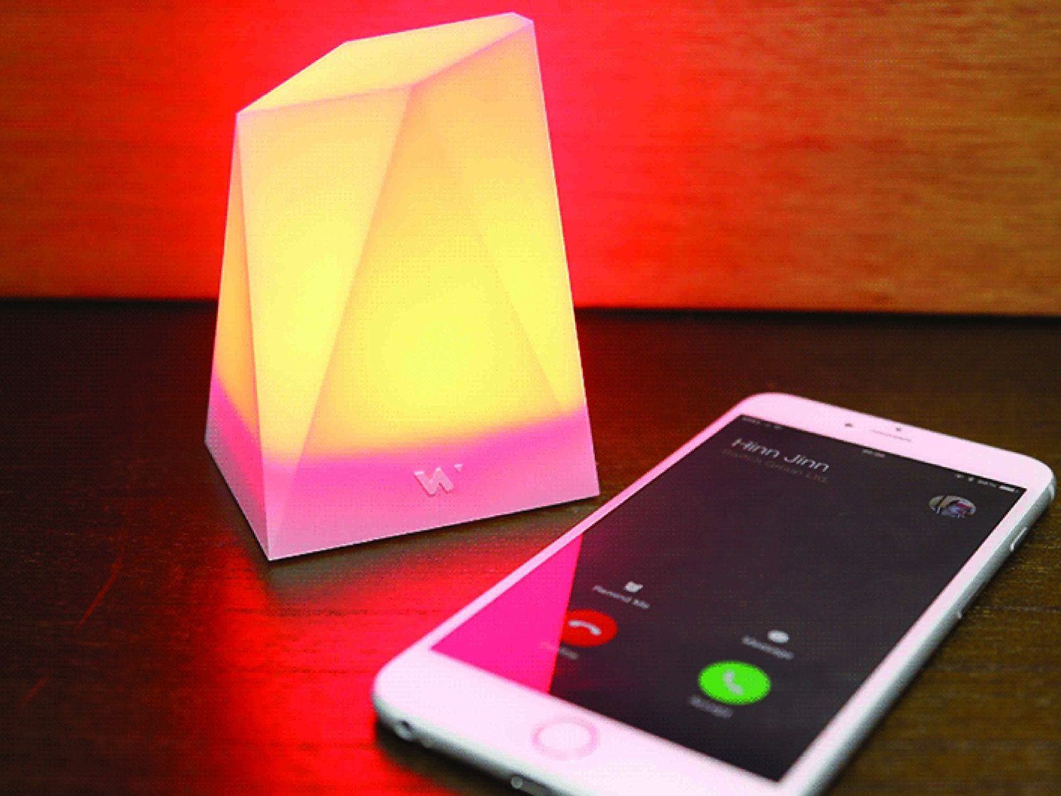 Smart light sound. S9 Smart Light. Smart Light сколько стоит. Mood Light. New smartphone with White Light on back.