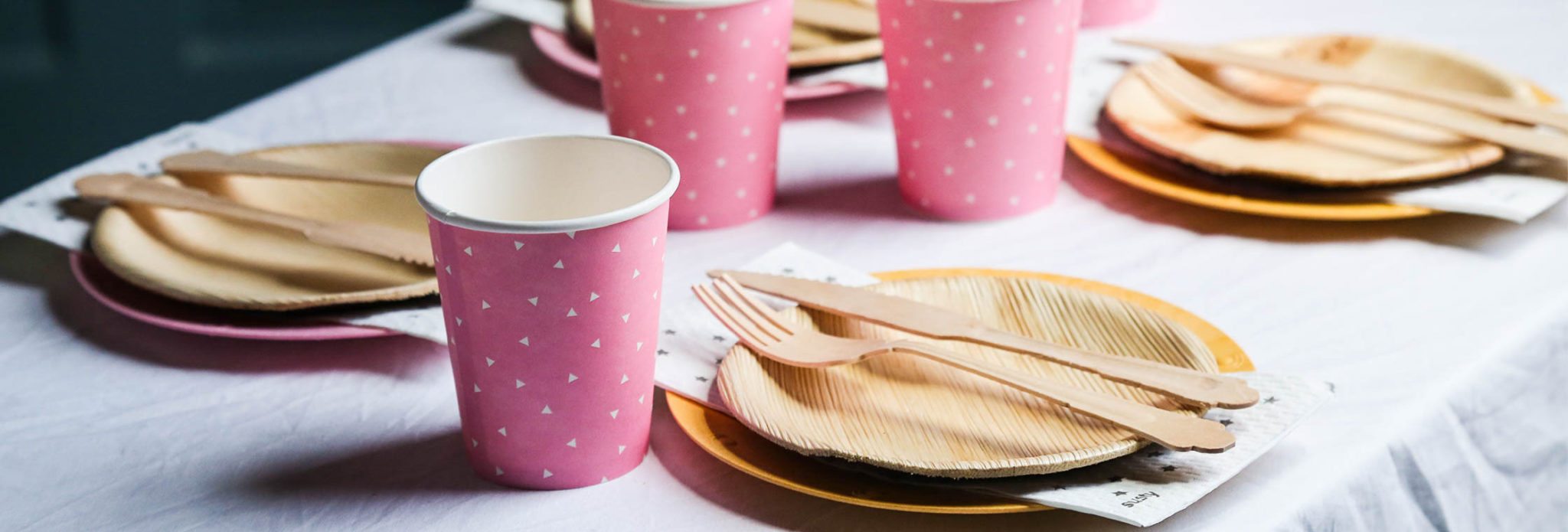 Susty Party makes compostable partyware that’s beautiful and sophisticated. 