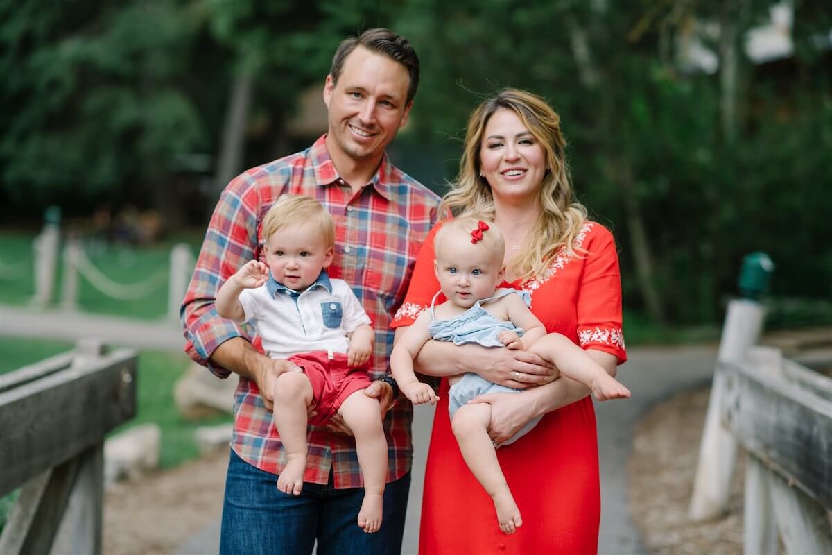 2020 OfficeNinjas All-Star Hilary Phillips poses with her husband and twins in a family photo.